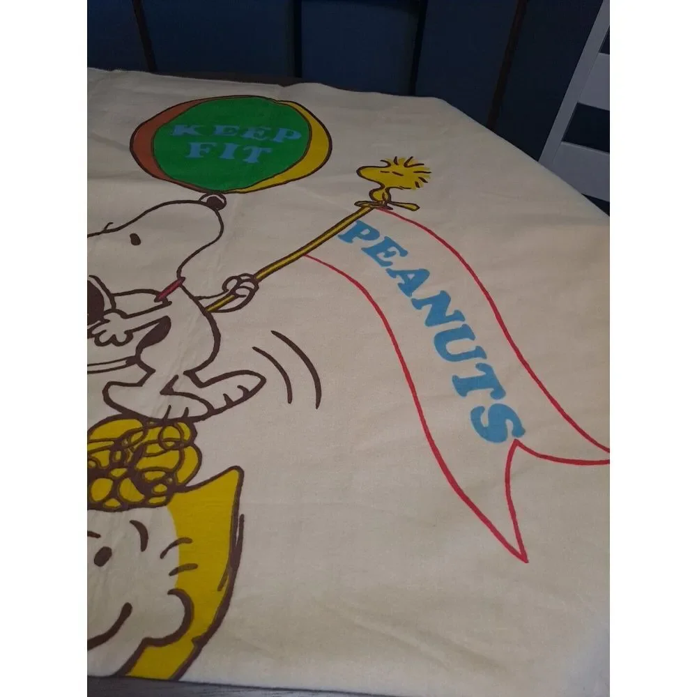 1965 Peanuts The Tag Along Bon Voyage Blanket Keep Fit 45x72 Excellent Condition